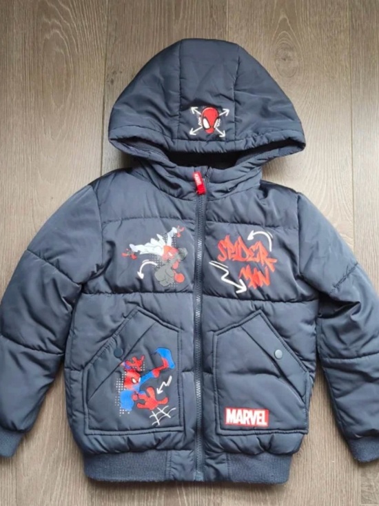 Marvel Other - Marvel Navy and Red Spider-Man Quilted Hooded Puffer Jacket